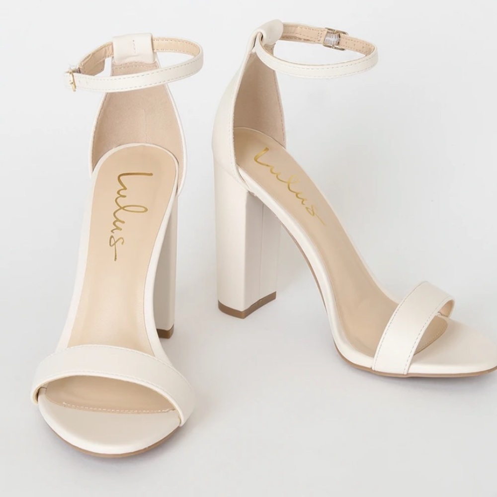 Lulus white heels